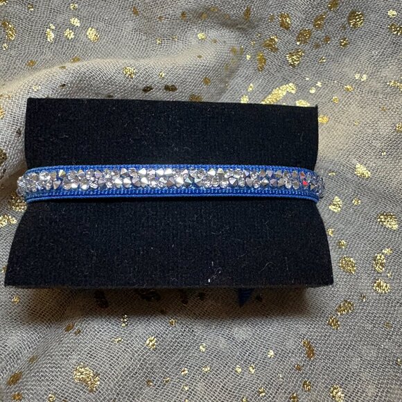 Les Interchangeables Blue Crystal Bracelet - Picture 5 of 6